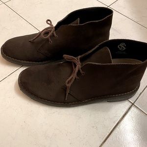 Clark’s Brown Suede Desert Boot